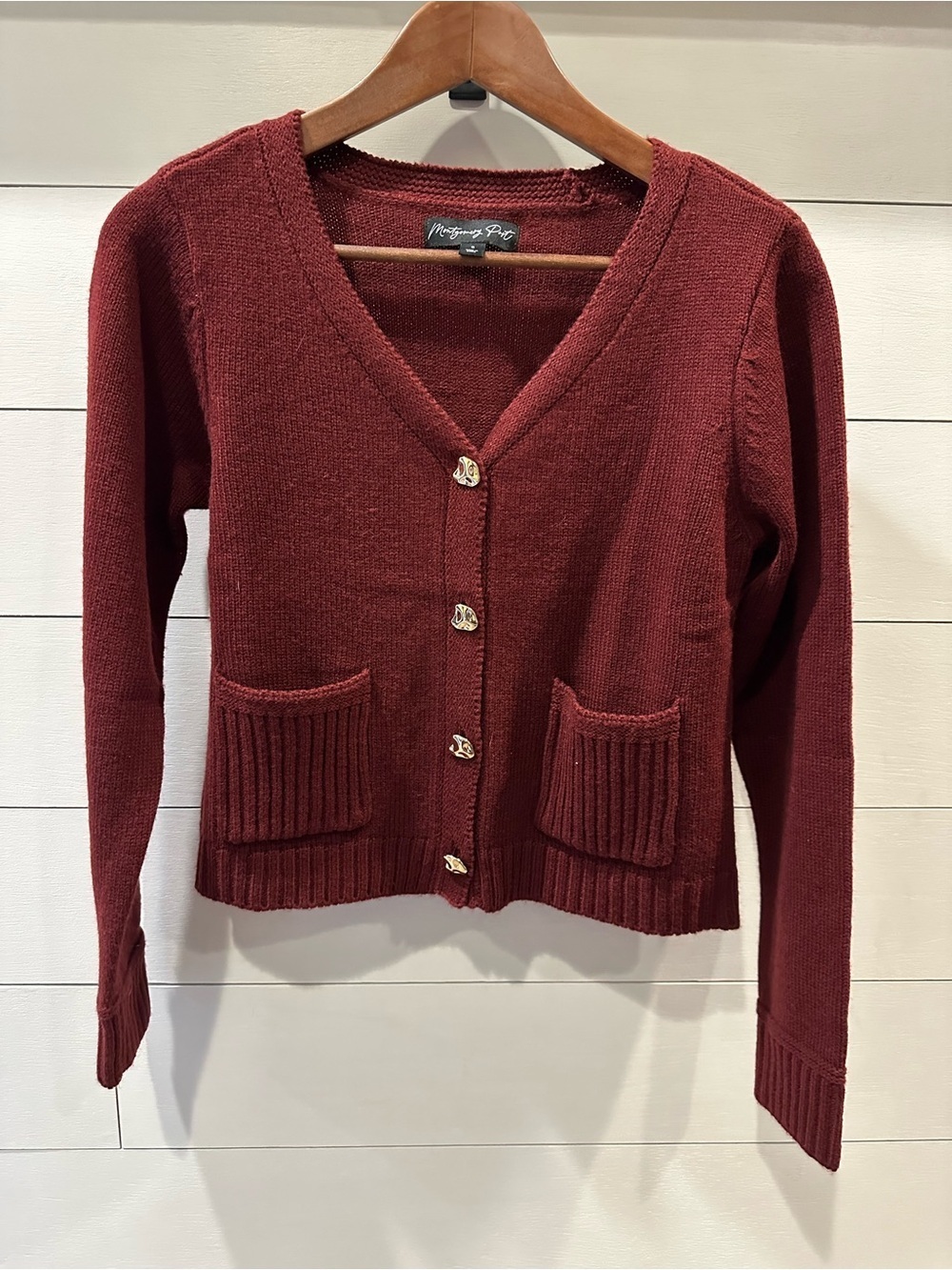 Montgomery Port Women's Burgundy V-Neck Cardigan Sweater- size Small